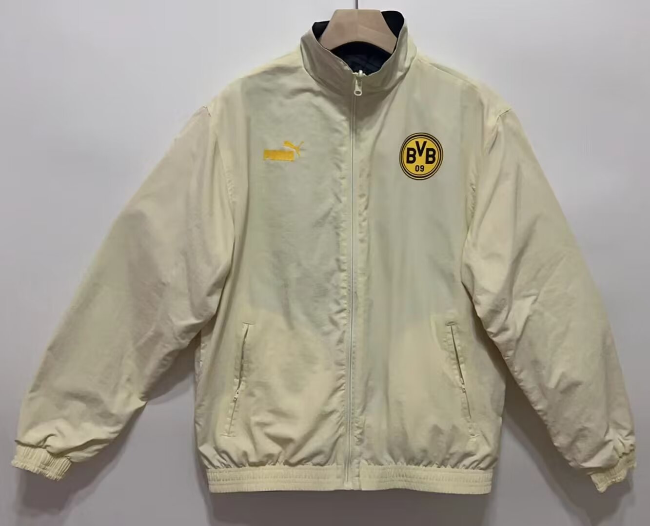 24-25 Dortmund Both Windbreaker Jackets Yupoo