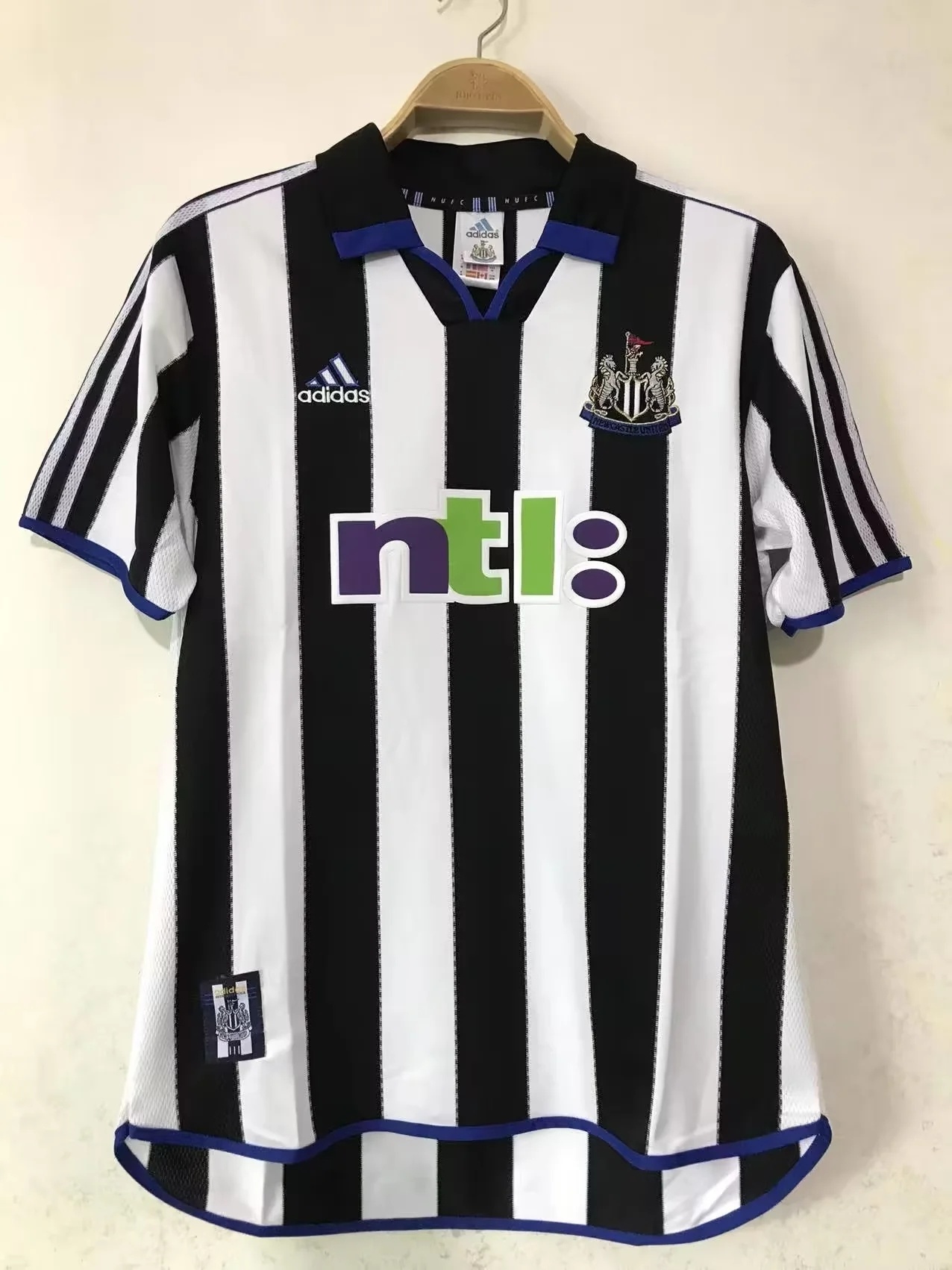 2000-01 Newcastle United Home Retro Soccer Jerseys Yupoo