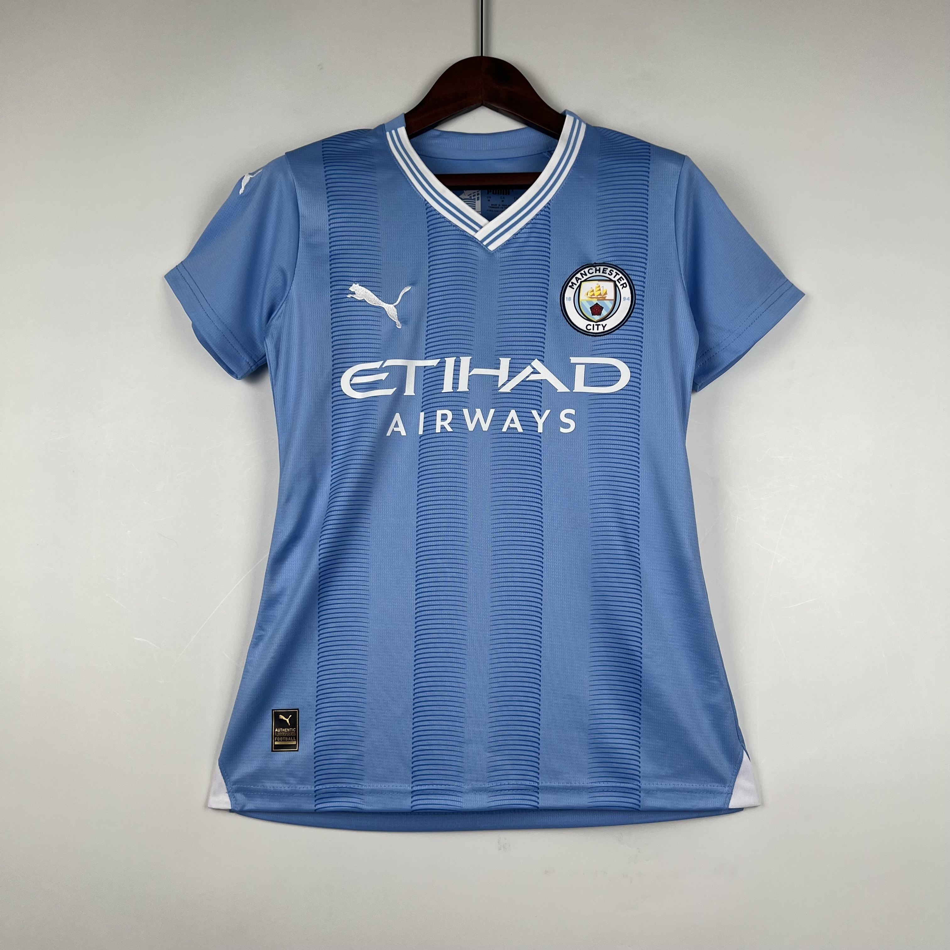 23-24 Manchester City Home Woman Soccer Jerseys Yupoo
