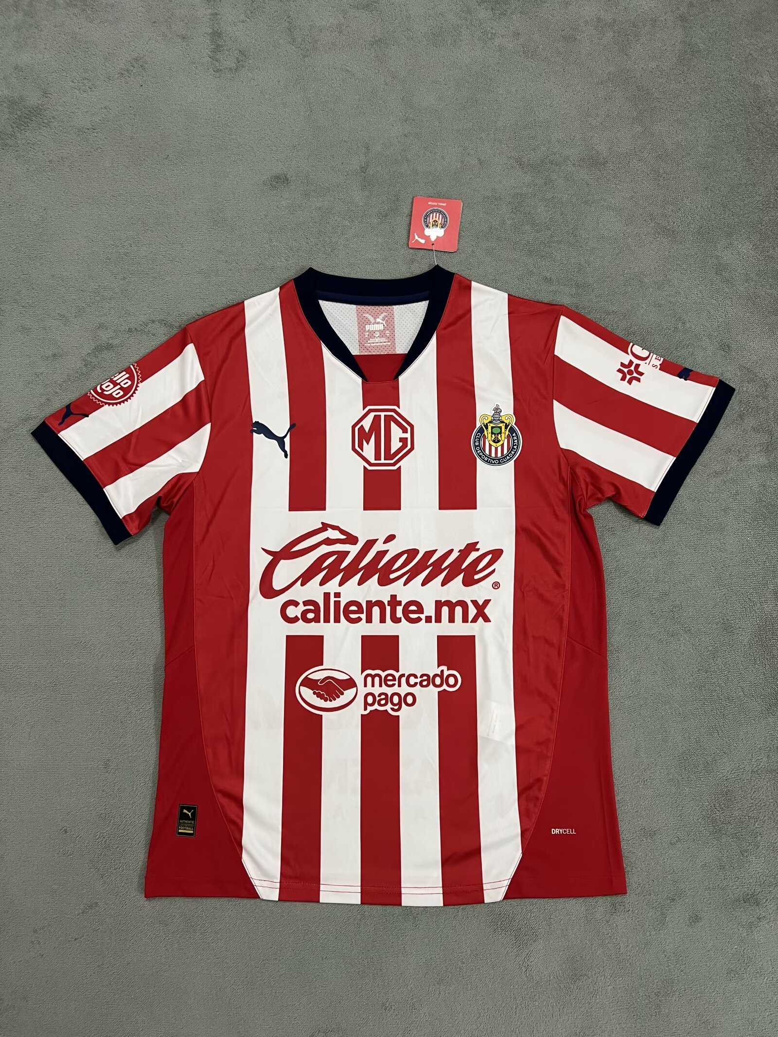 24-25 Chivas Home Soccer Jerseys Yupoo