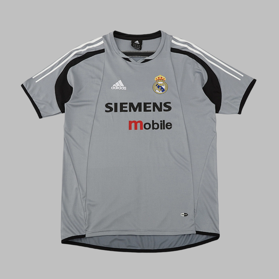 04-05 Real Madrid Retro Cheap Soccer Jerseys Yupo
