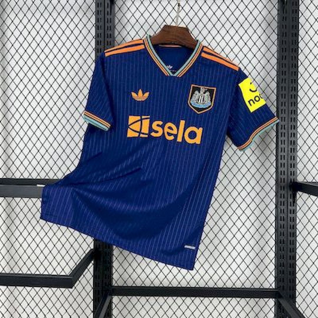 Newcastle United  2025/26 Third Jersey