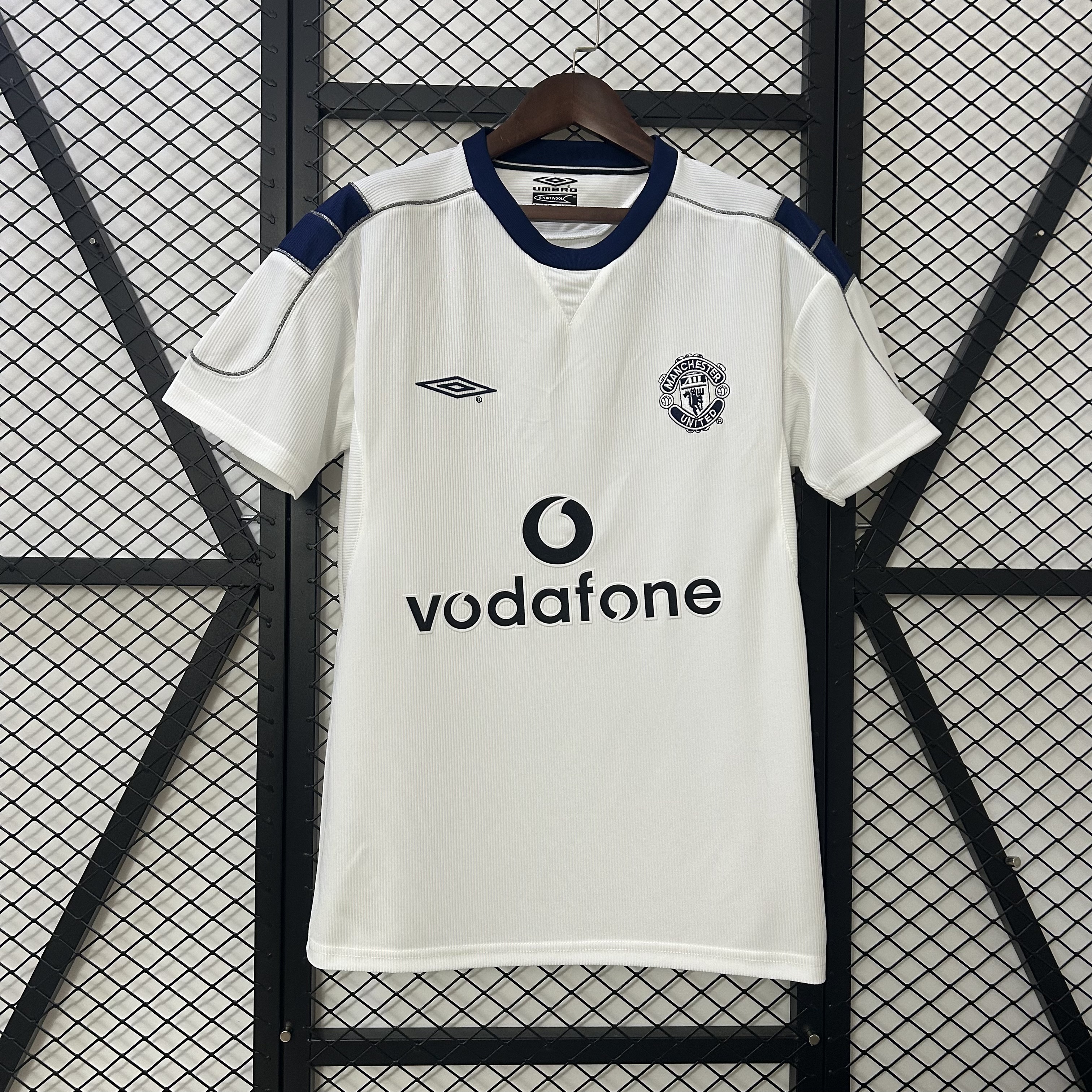 Retro M-U 00/01 away S-XXL