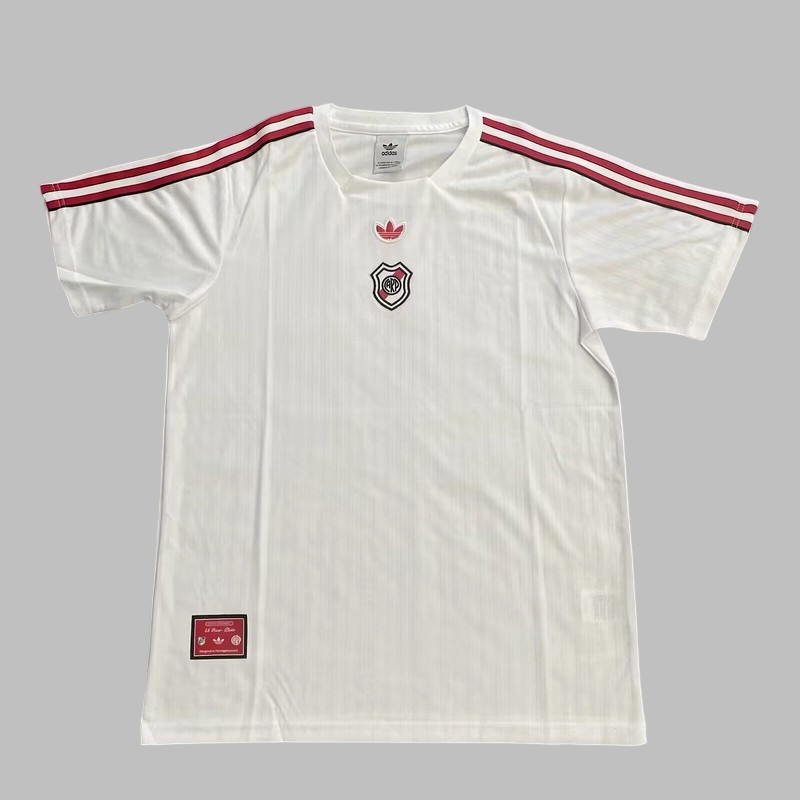25-26 Bayern 125th Anniversary Cheap Soccer Jerseys Yupoo