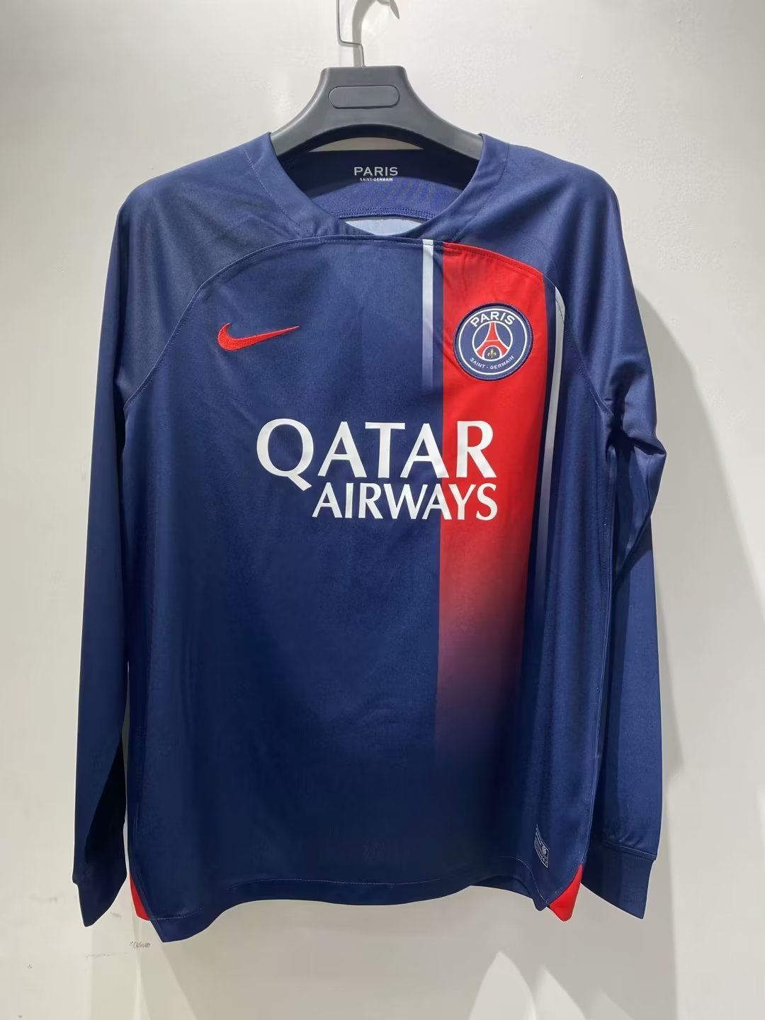 23-24 Paris Home Long Sleeve Soccer Jerseys Yupoo