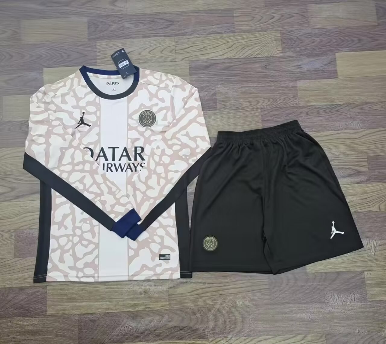 23-24 Paris Fourth Long Sleeve Soccer Jerseys Yupoo