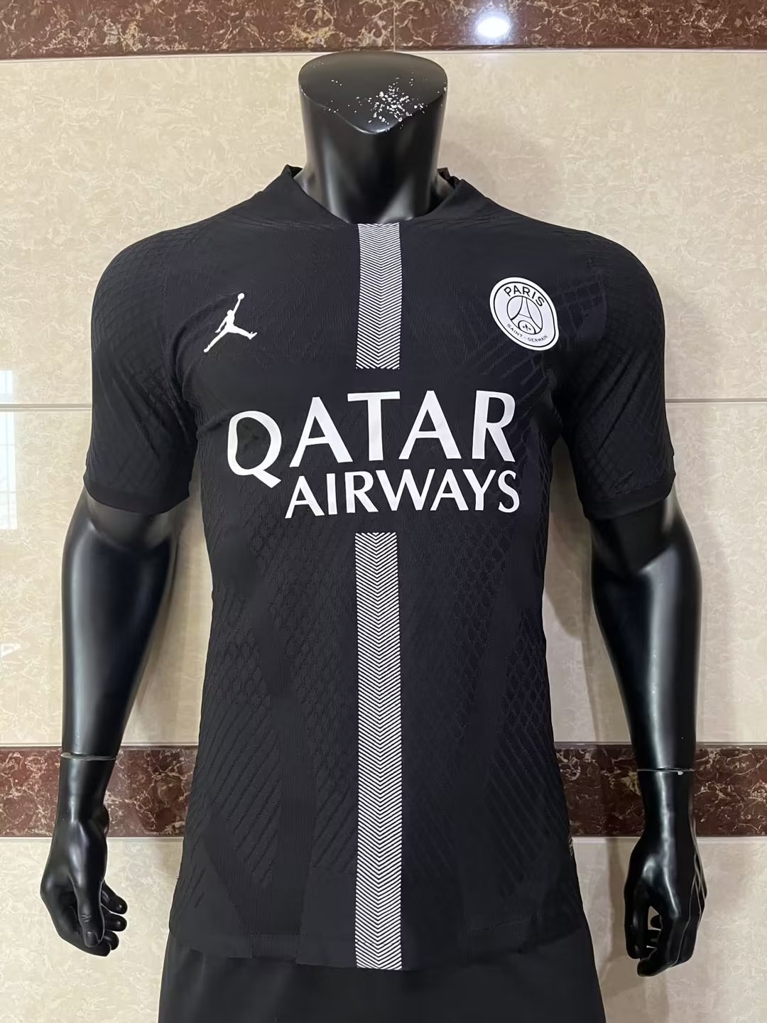 18-19 Paris Retro Special Player Version Soccer Jerseys Yupoo