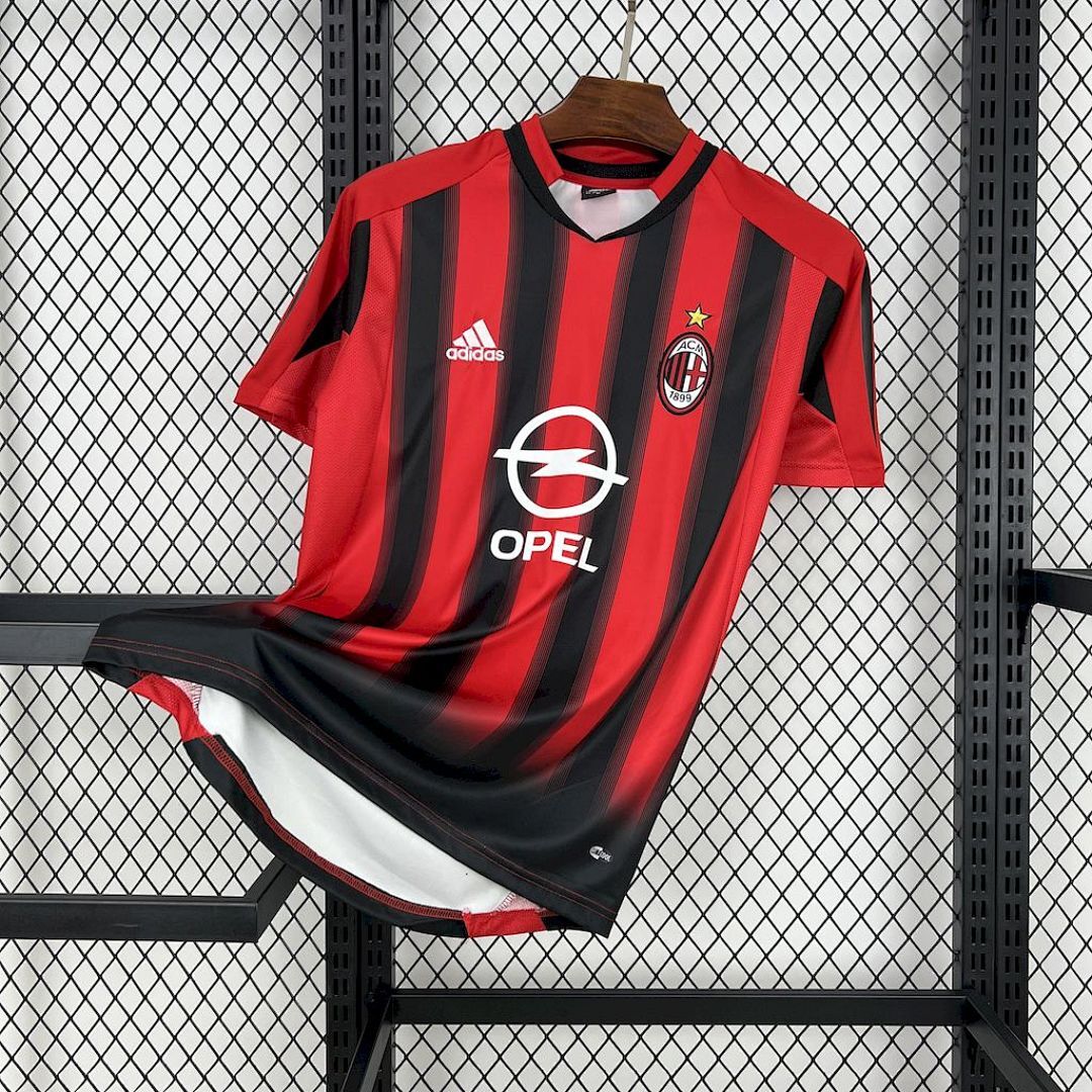 AC Milan 2004/05 Home Retro Jersey
