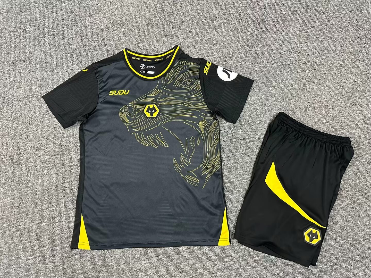 24-25 Wolve Away Kids Soccer Jerseys Yupoo