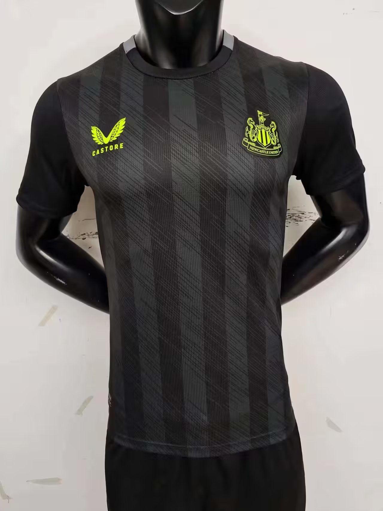 23-24 Newcastle United Player Version Training Soccer Jerseys Yupoo