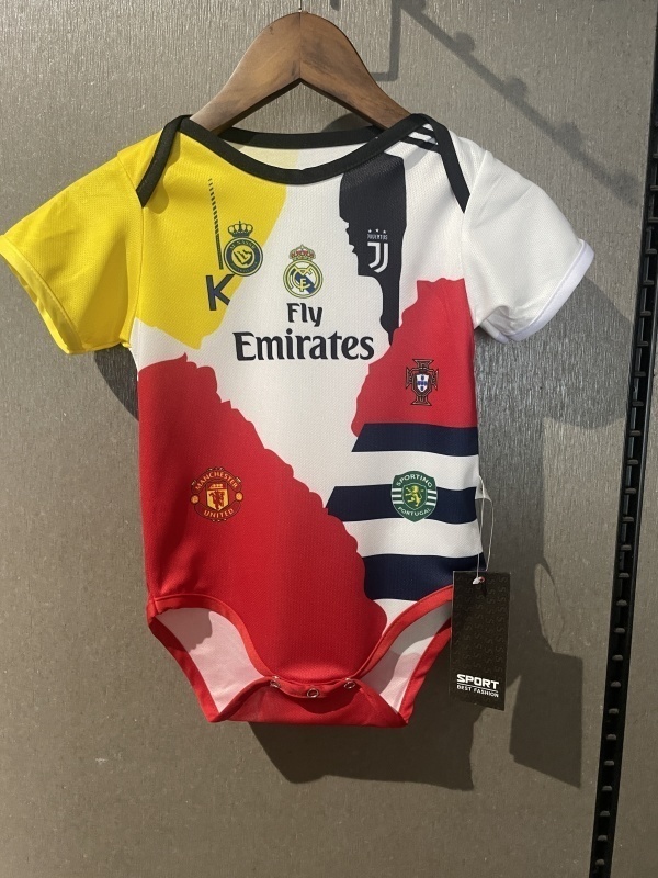 25-26 Real Madrid Special Cheap Soccer Jerseys Yupoo
