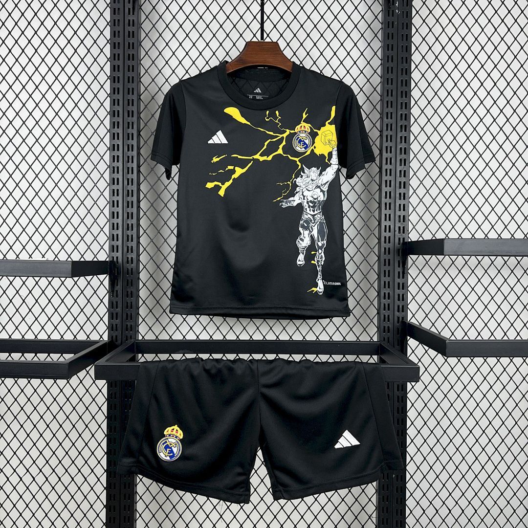 Kids Real Madrid 2025/26 Pre-Match Kit