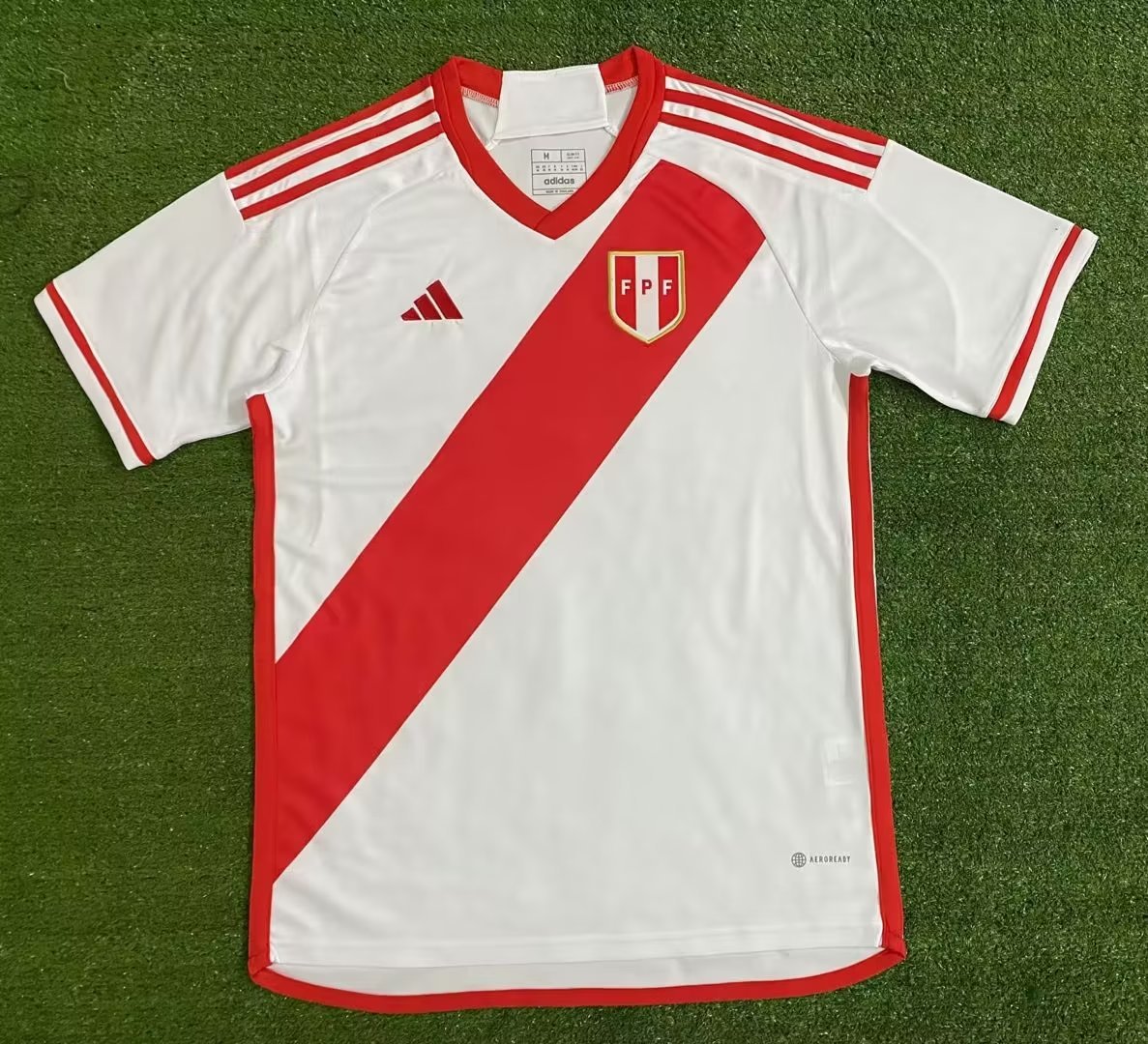 23-24 Peru Home Soccer Jerseys Yupoo