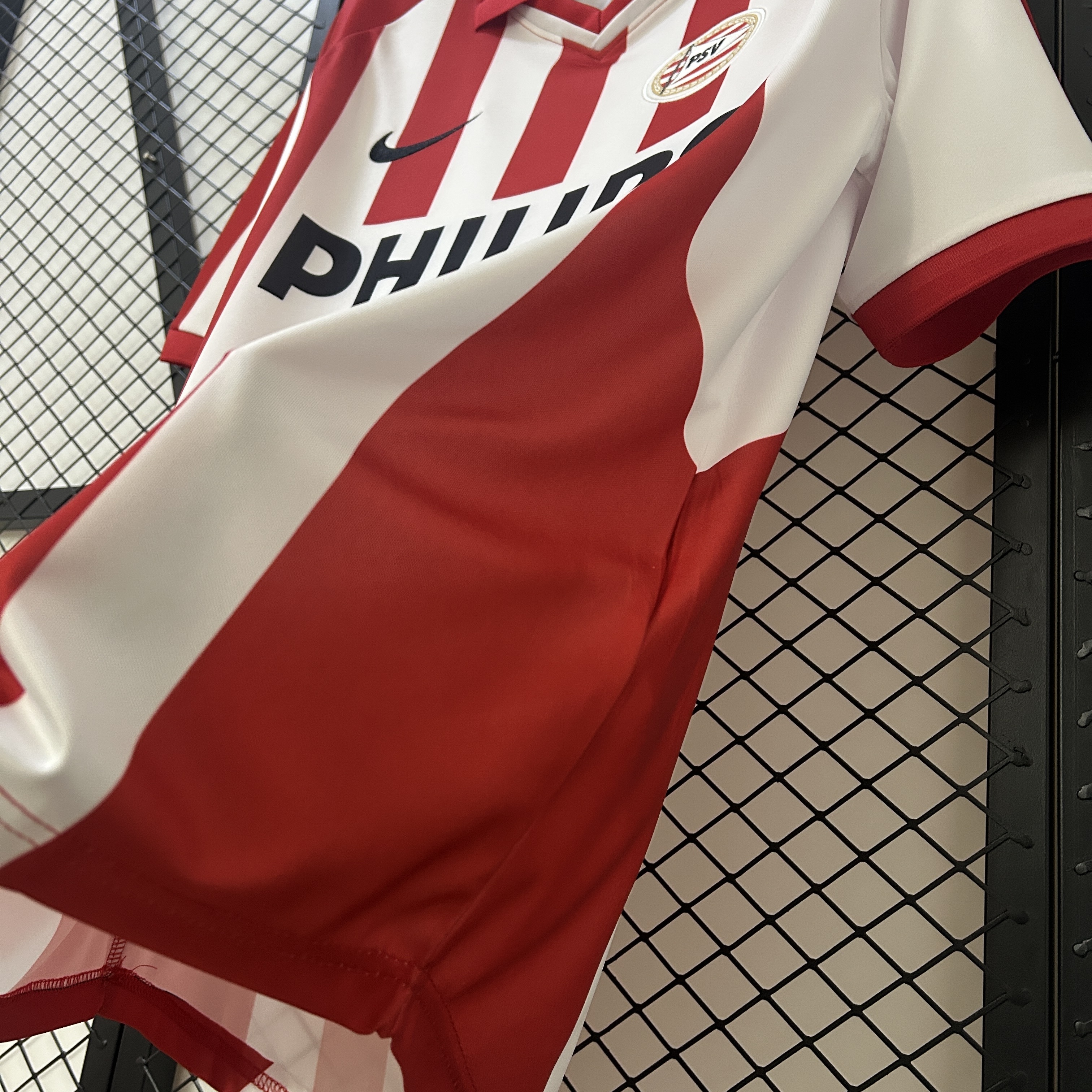 Retro 00/01 Eindhoven home S-XXL