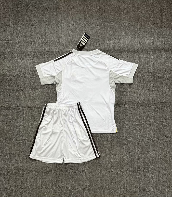 25-26 Real Madrid Home Kids Soccer Jerseys Yupoo