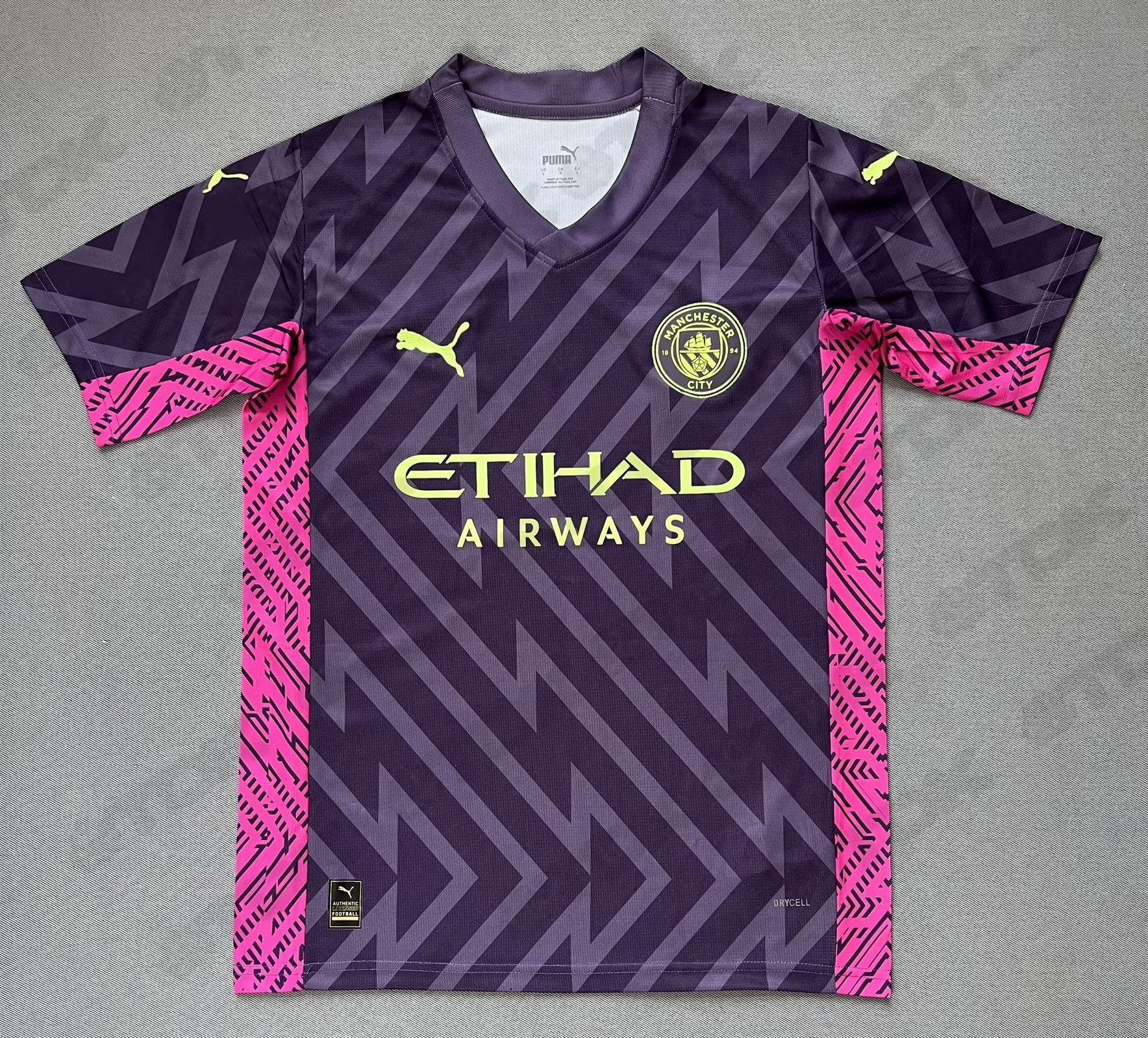 23-24 Manchester City Goalkeeper Soccer Jerseys Yupoo