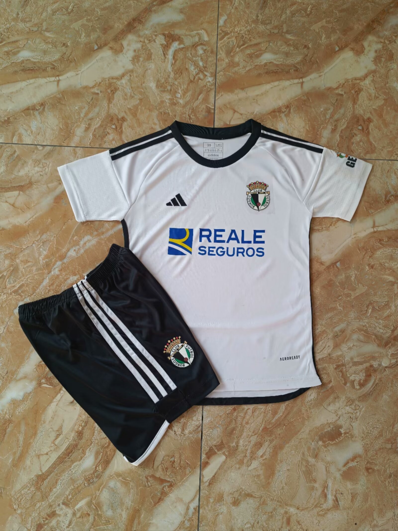 23-24 Burgos Home Kids Soccer Jerseys Yupoo