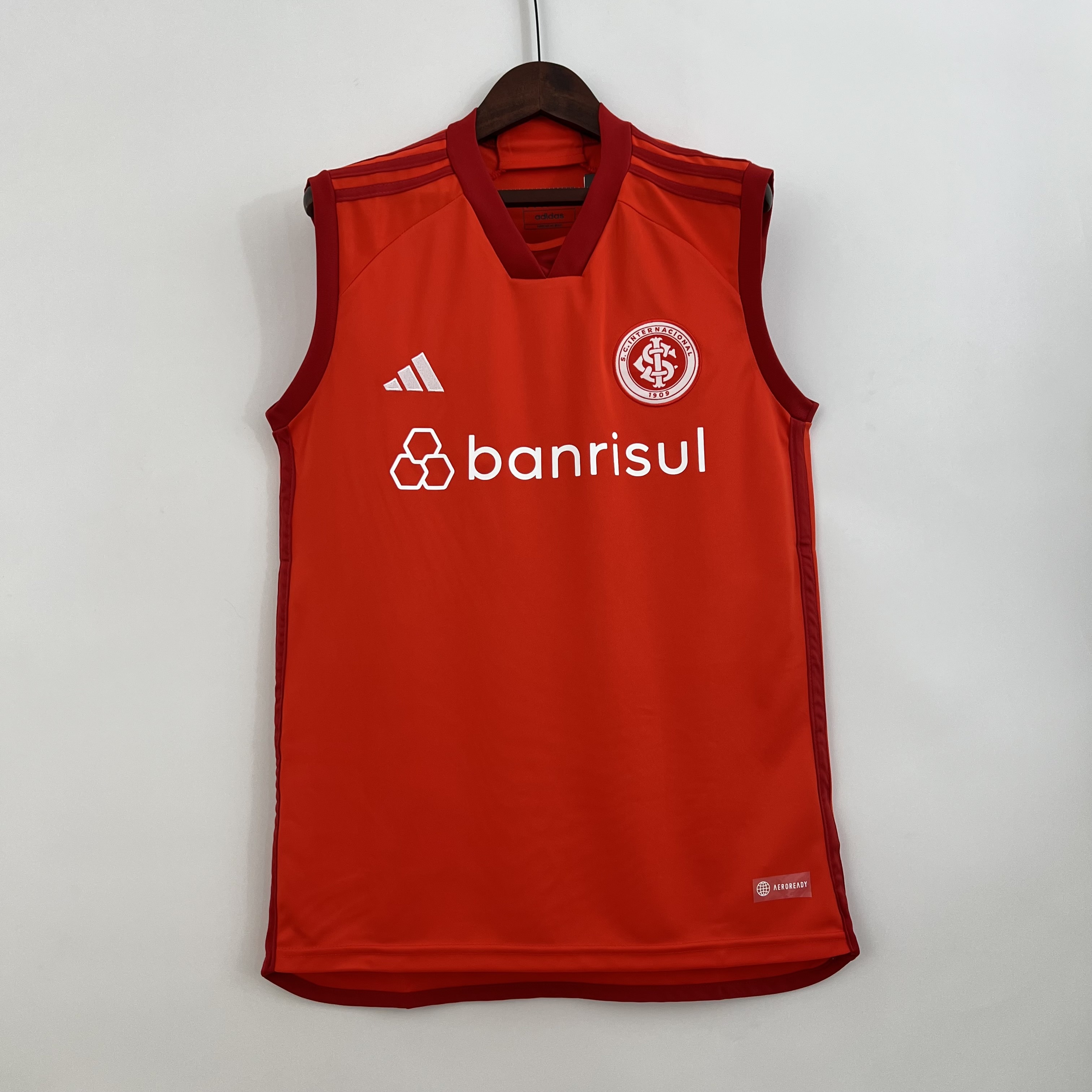 23-24 Internacional Vest Yupoo S-4XL