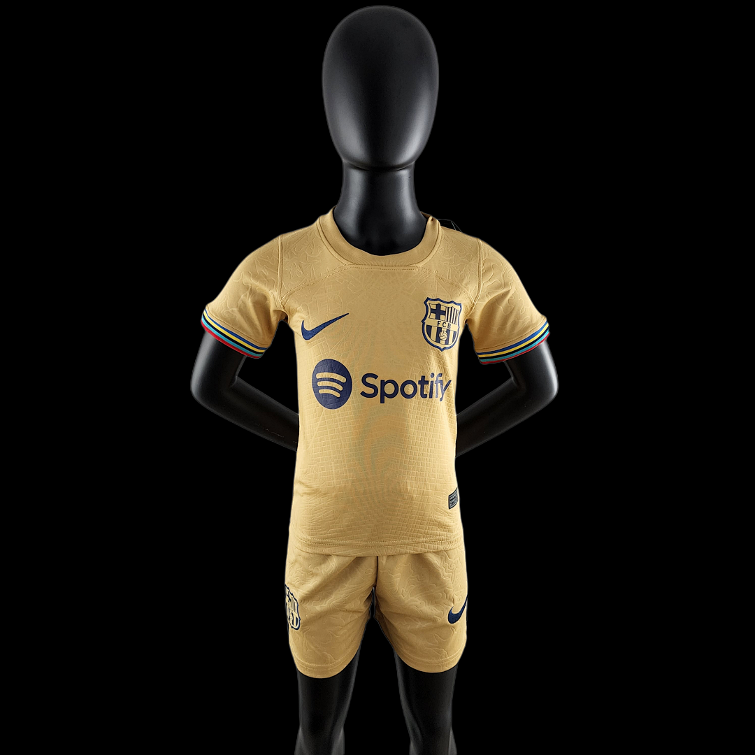 22/23 kids Barcelona away SIZE:16-28