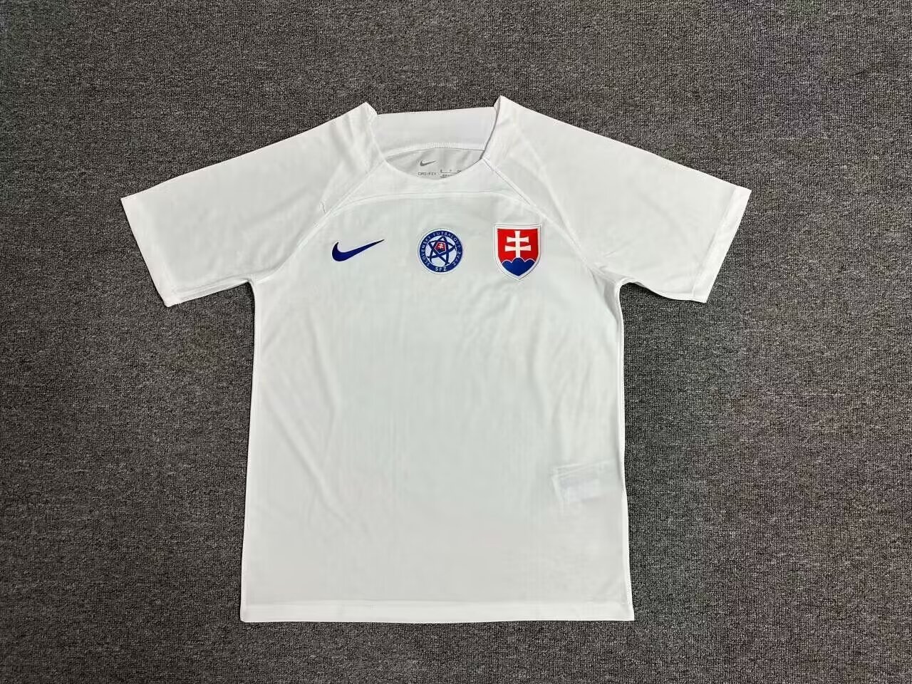 24-25 Slovakia Away Soccer Jerseys Yupoo