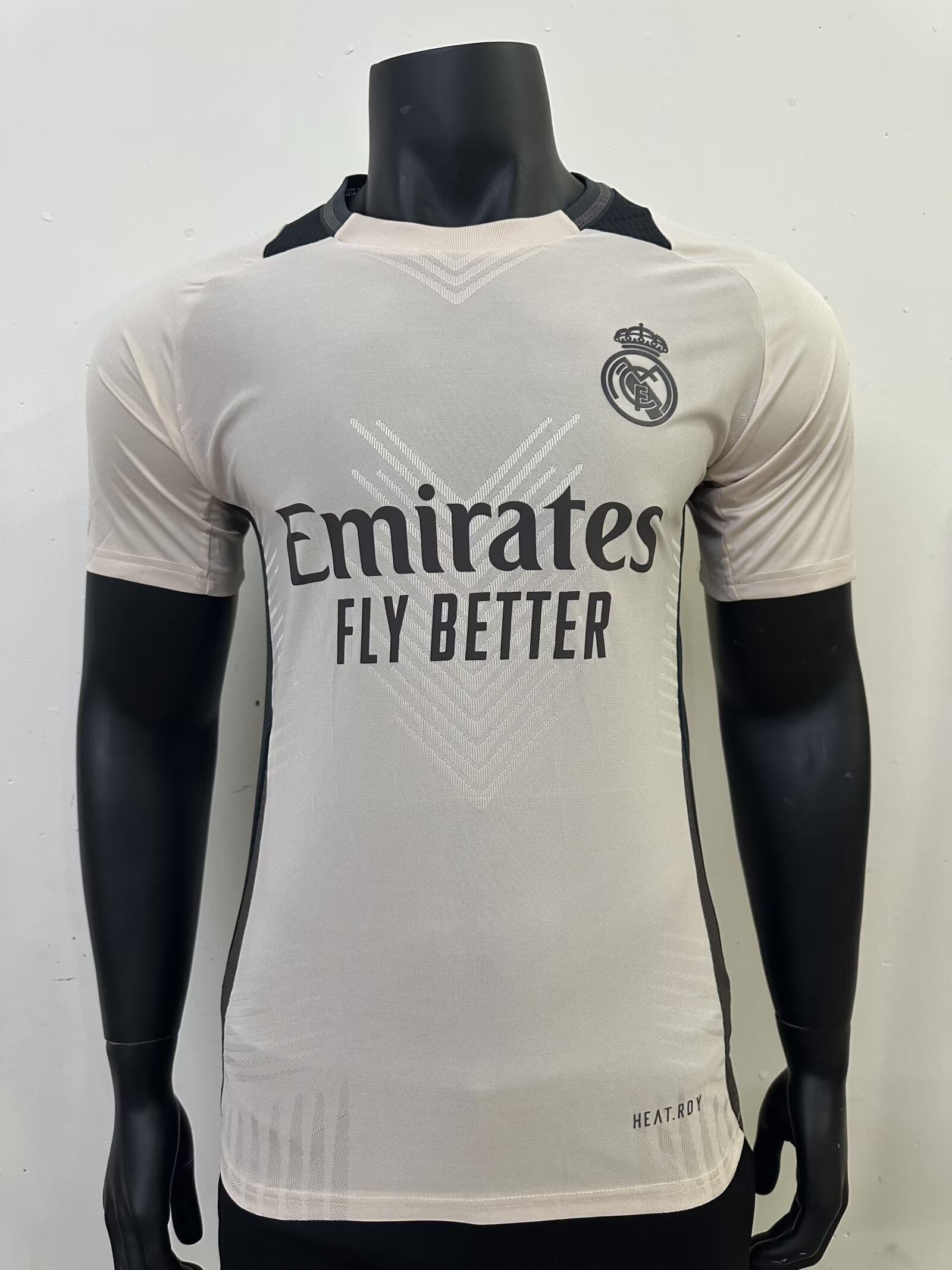 24-25 Real Madrid Player Veresion Soccer Jerseys Yupoo