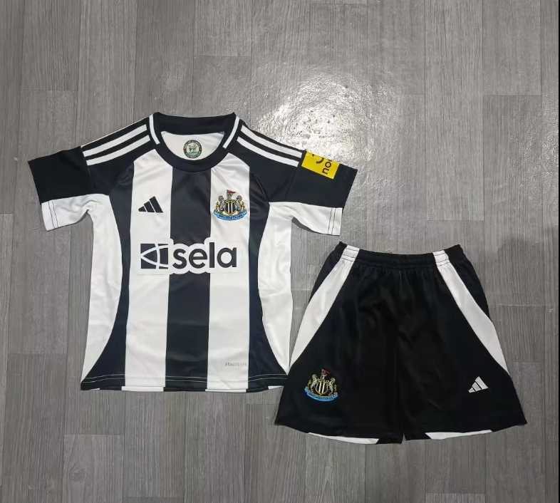 24-25 Newcastle United Home Kids Soccer Jerseys Yupoo