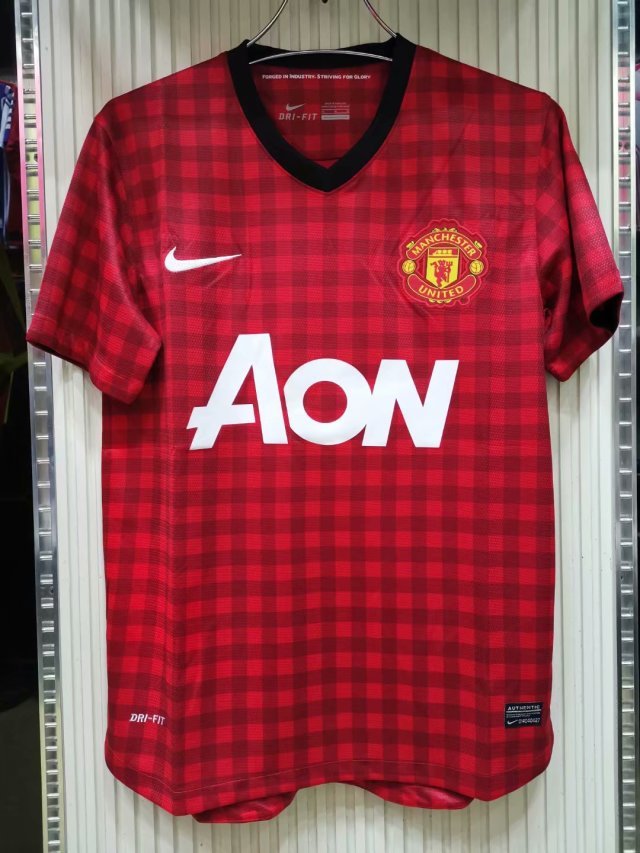 M-anchester U-ntied Retro soccer jerseys yupoo