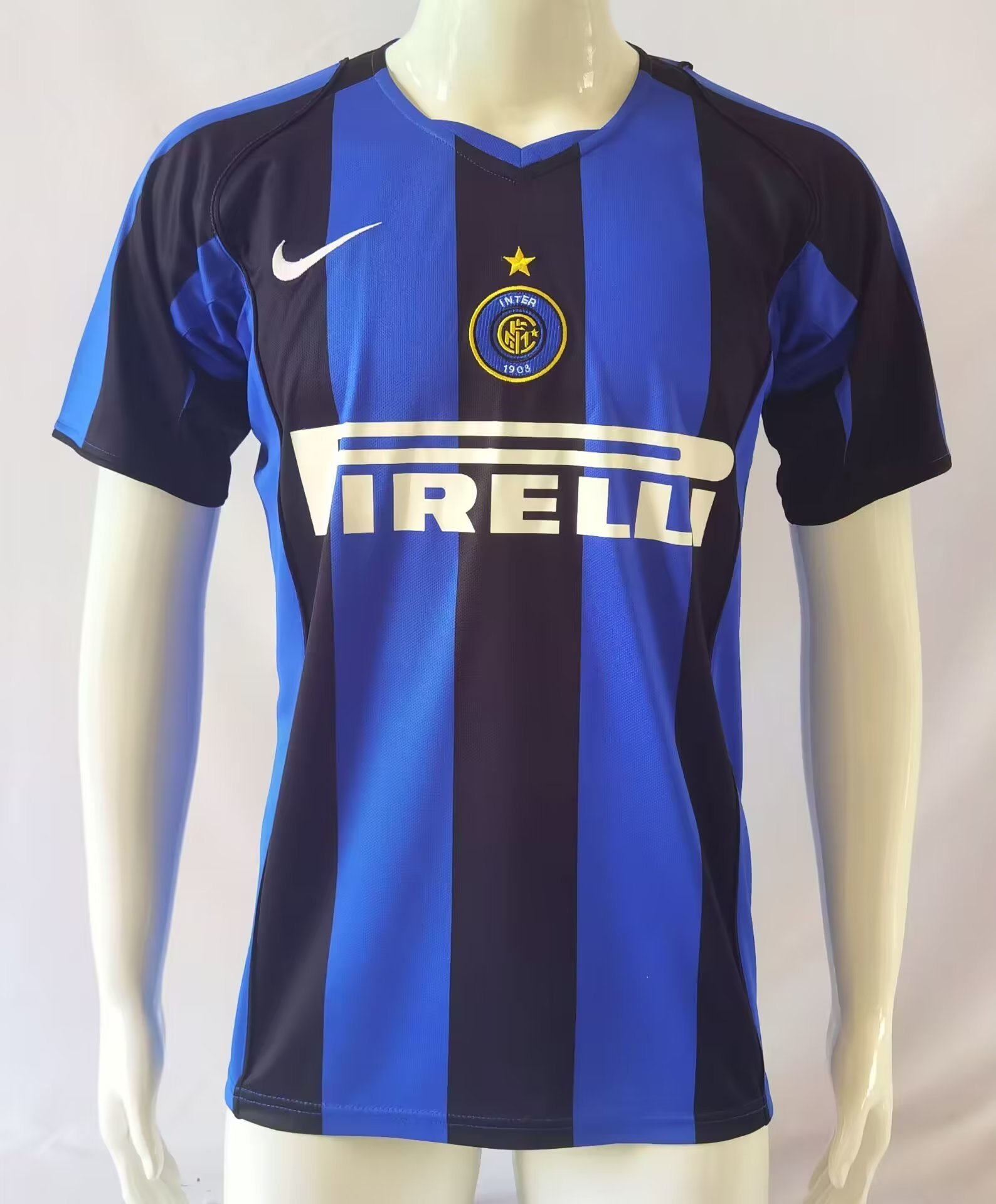 2004-05 Inter Milan Home Retro Soccer Jerseys Yupoo