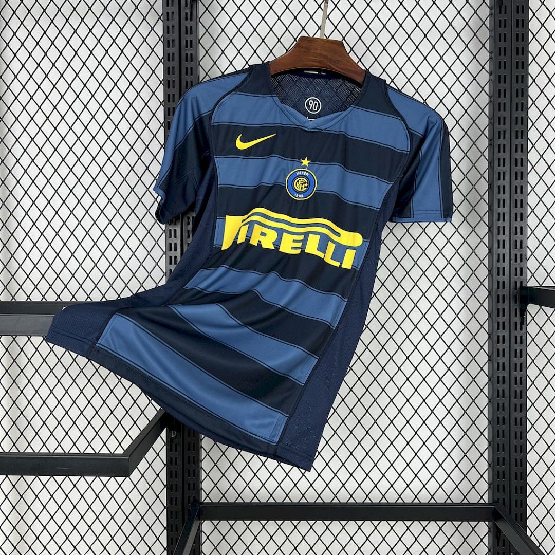 Inter Milan 2004/05 Third Retro Jersey