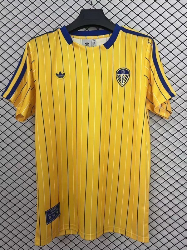 25-26 Leeds United Cheap Soccer Jerseys Yupoo
