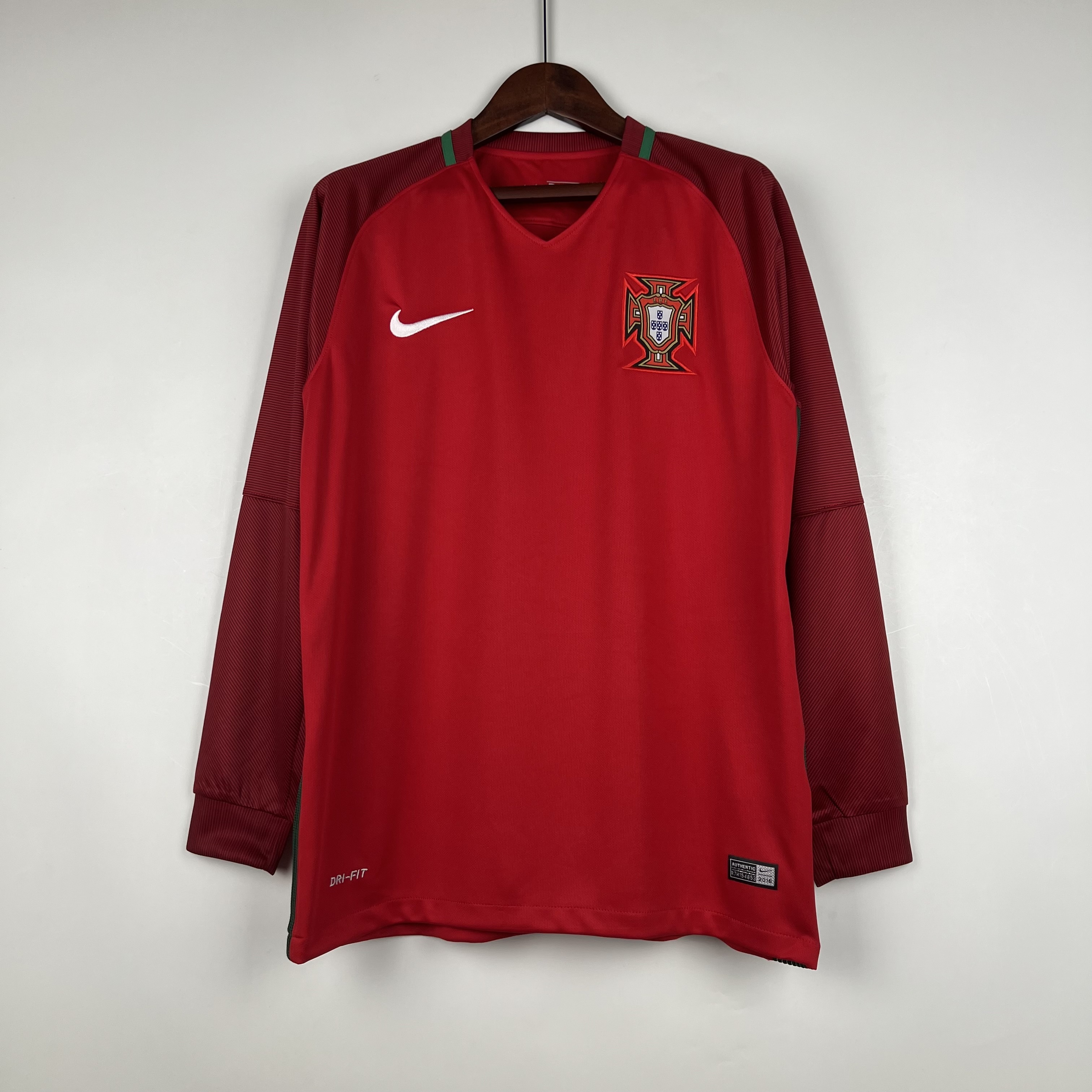 2016 Portugal Home Retro Long Sleeve Soccer Jerseys Yupoo