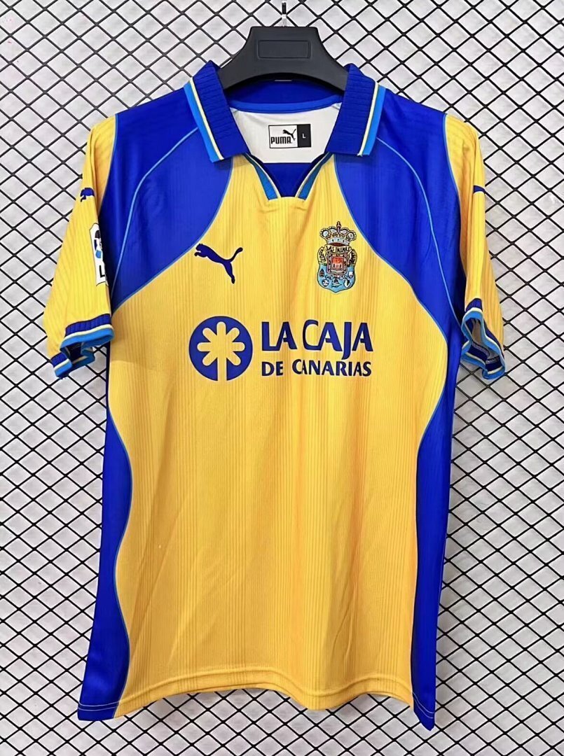 00-01 Las Palmas Home Retro Cheap Soccer Jerseys Yupoo