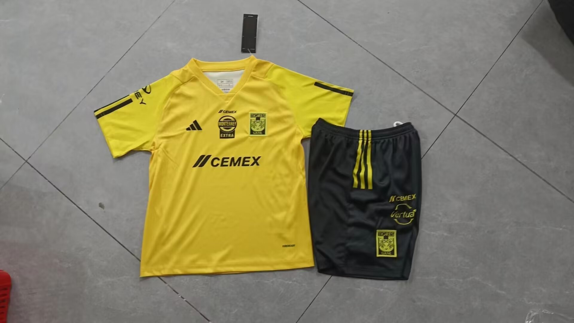 23-24 Tigre Training Kids Soccer Jerseys Yupoo