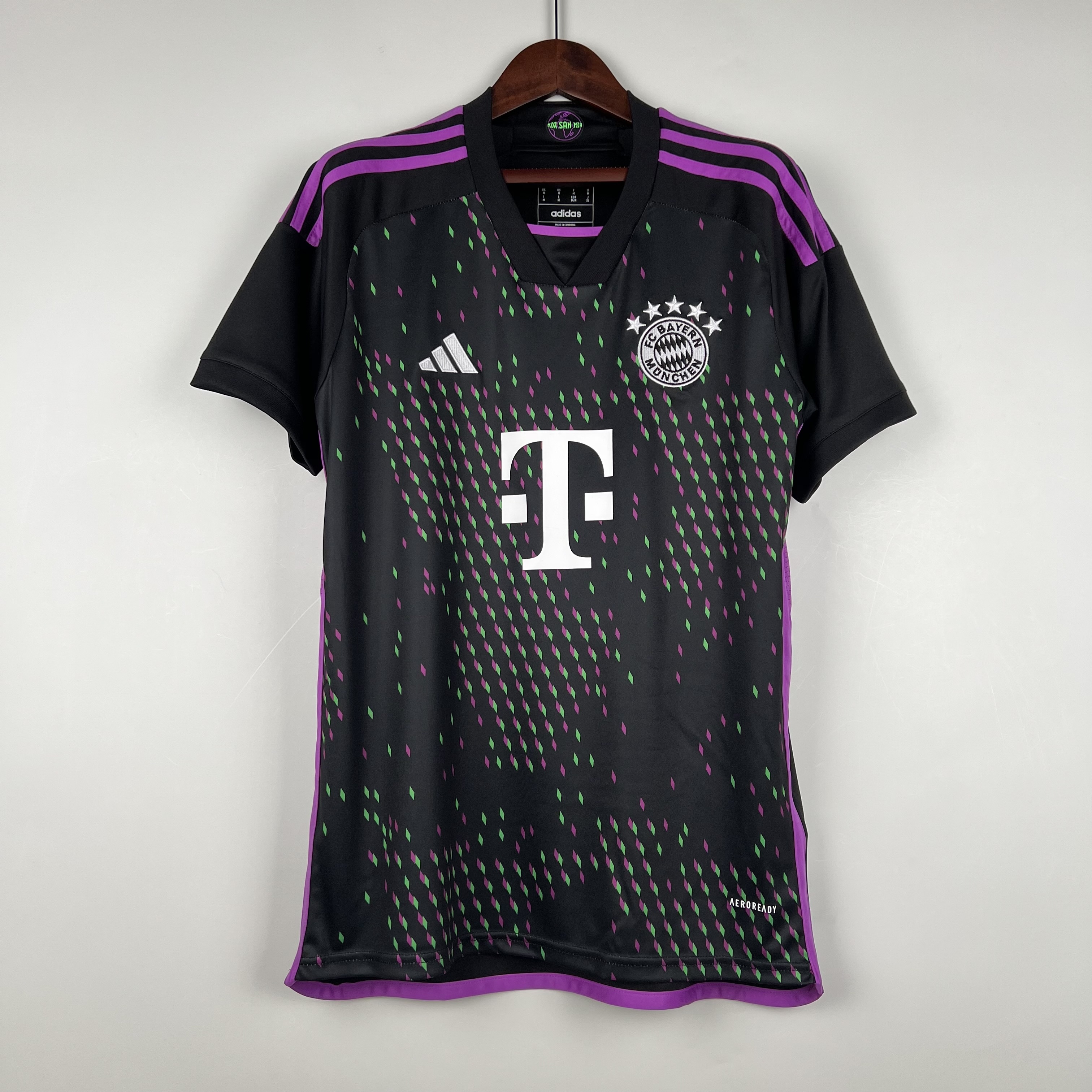 23-24 Bayern Away Soccer Jerseys Yupoo  S-4XL