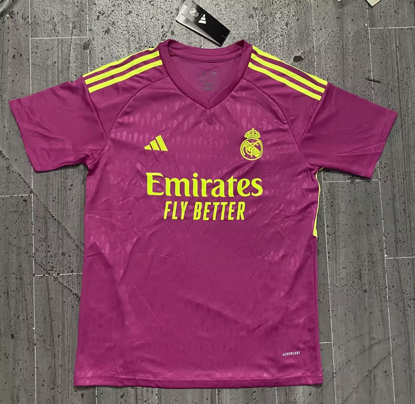 23-24 Real Madrid Goalkeeper Soccer Jerseys Yupoo