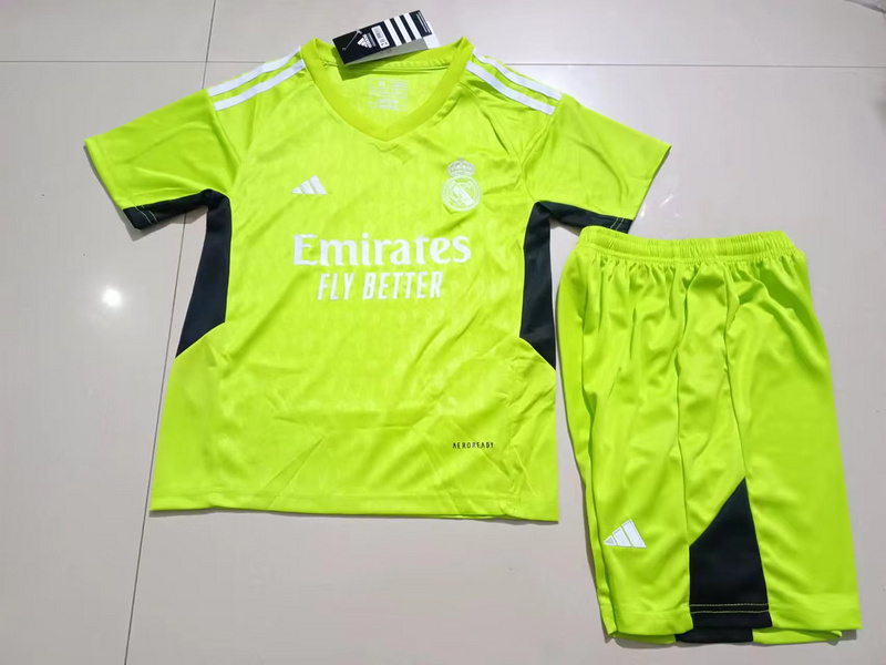 23-24 Real Madrid Goalkeeper Kids Soccer Jerseys Yupoo
