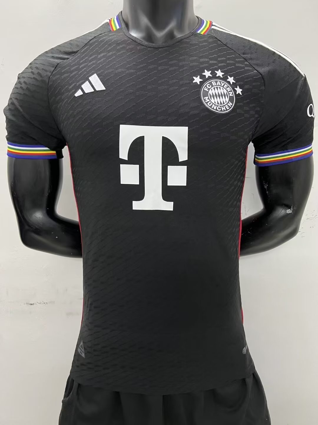 23-24 Bayern Player Version Soccer Jerseys Yupoo