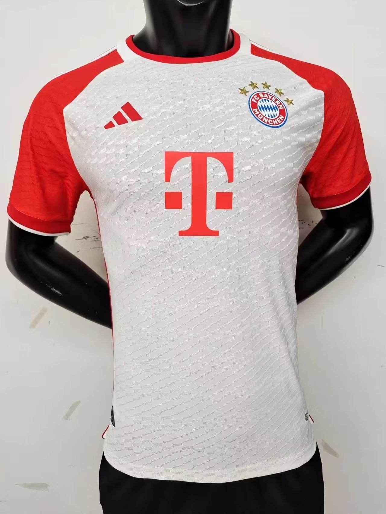 23-24 Bayern White Player Version Soccer Jerseys Yupoo