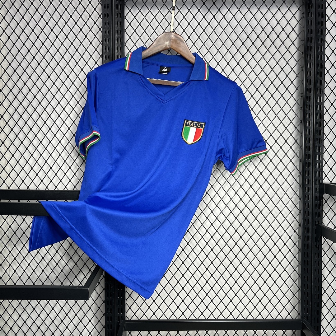 Italy 1982 Home Retro Jersey