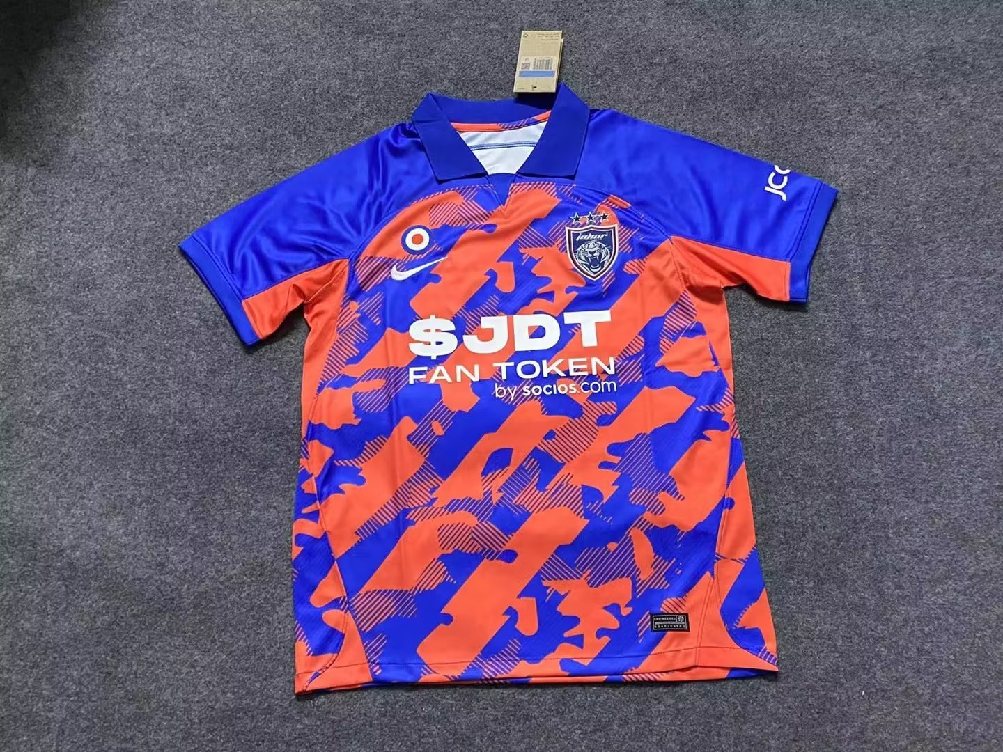 23-24 Johore Home Soccer Jerseys Yupoo