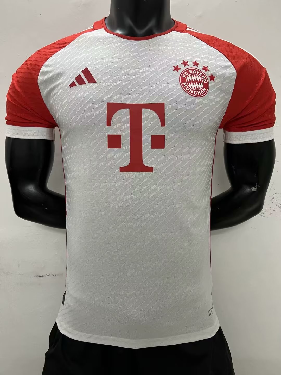 23-24 Bayern Home Player Version Soccer Jerseys Yupoo