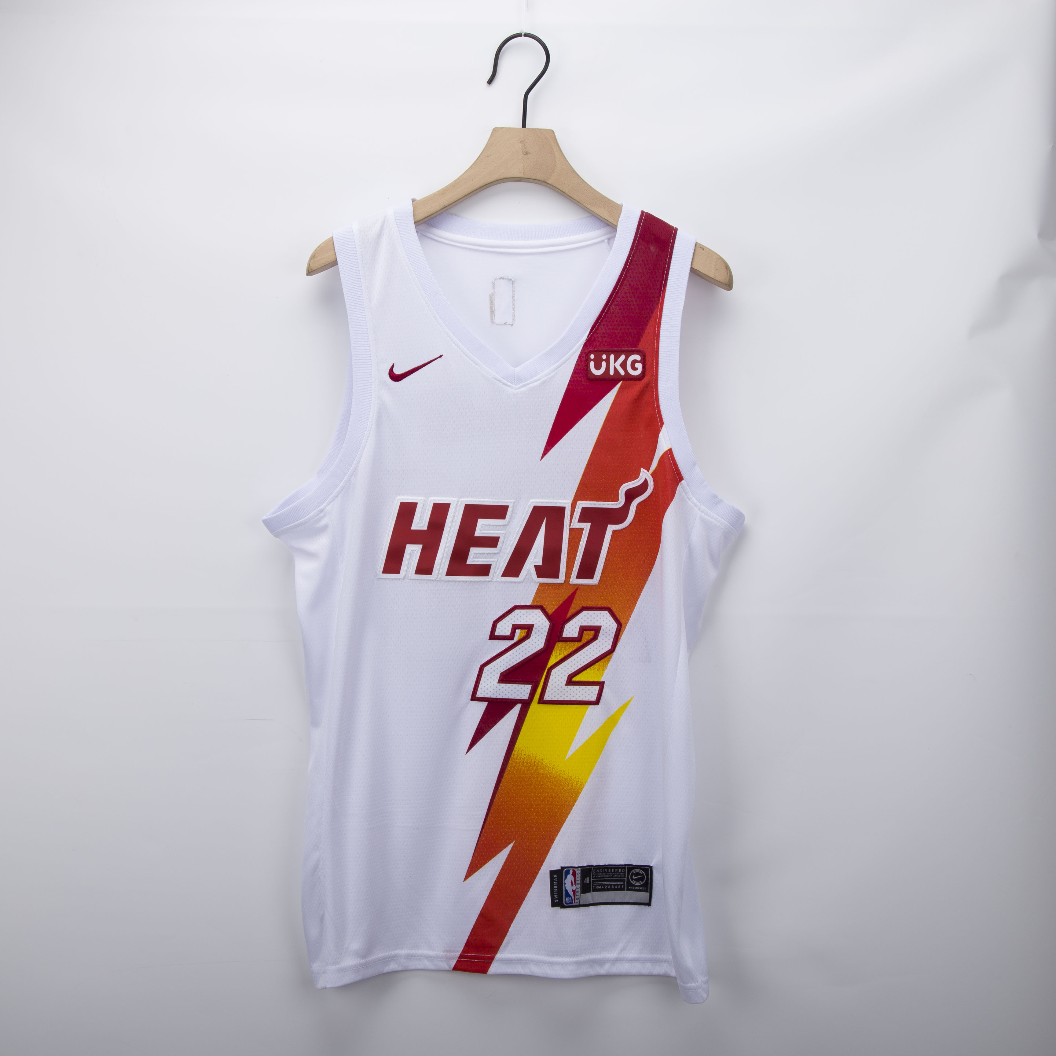Heat #22 Fashion Edition Embroidery