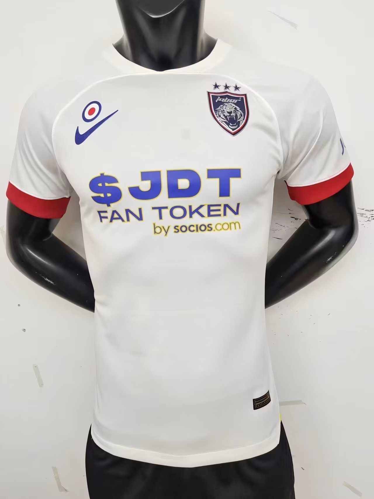 23-24 Johore Darul Ta'zim Away Player Version Soccer Jerseys Yupoo