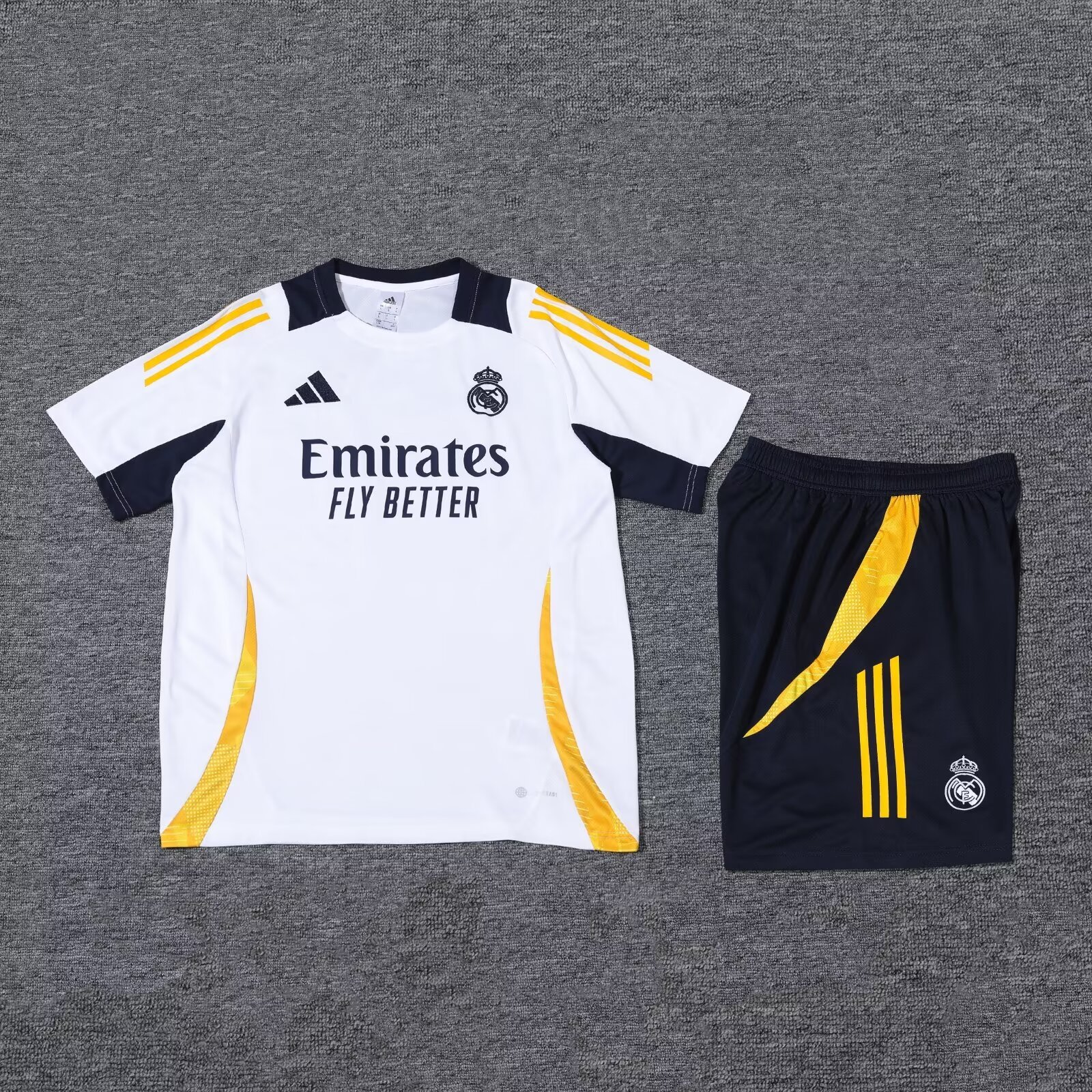 24-25 Real Madrid Training Soccer Jerseys Yupoo