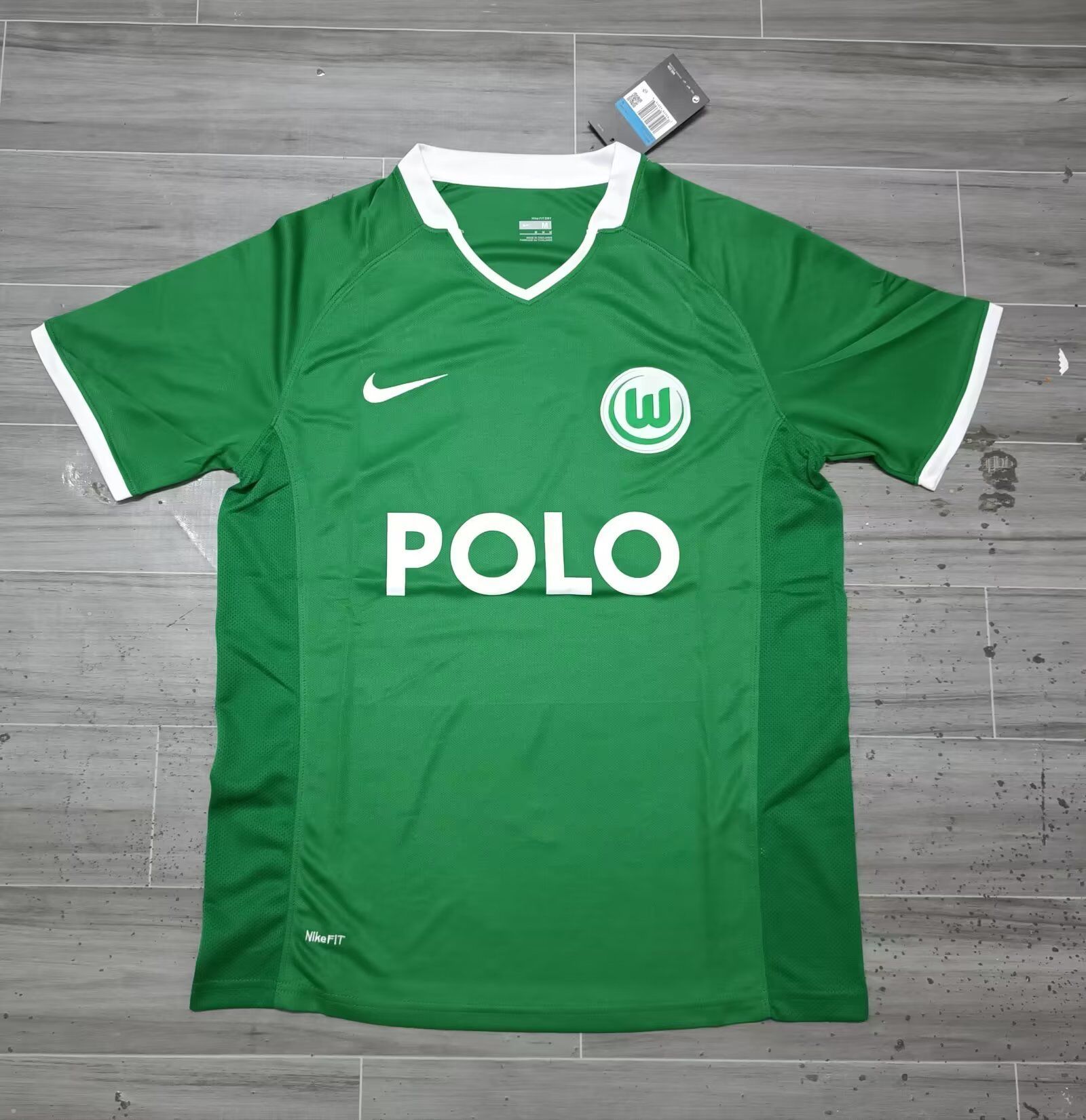 08-09 Wolfsburg Home Retro Soccer Jerseys Yupoo