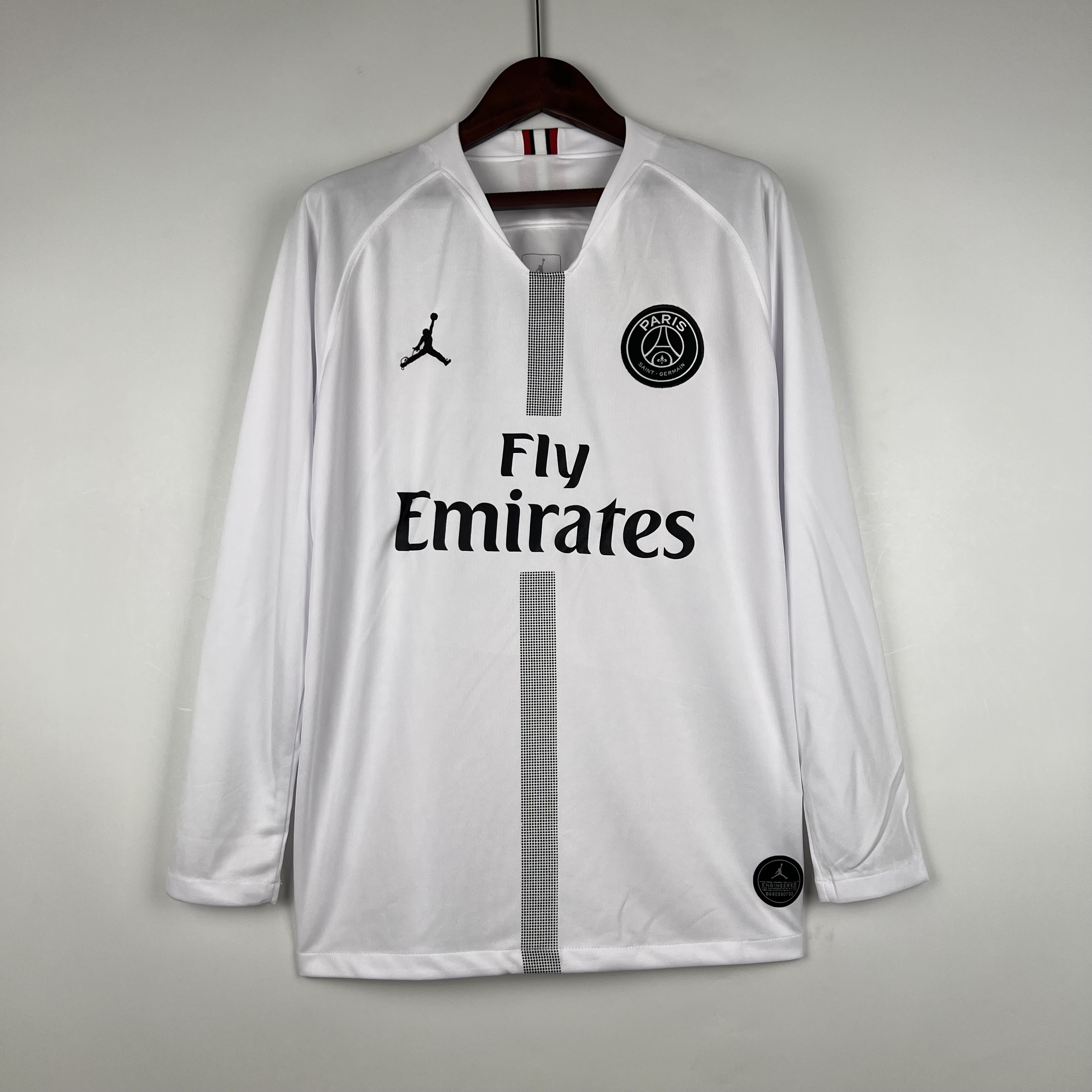 18-19 Paris Retro White Long Sleeve Soccer Jerseys Yupoo