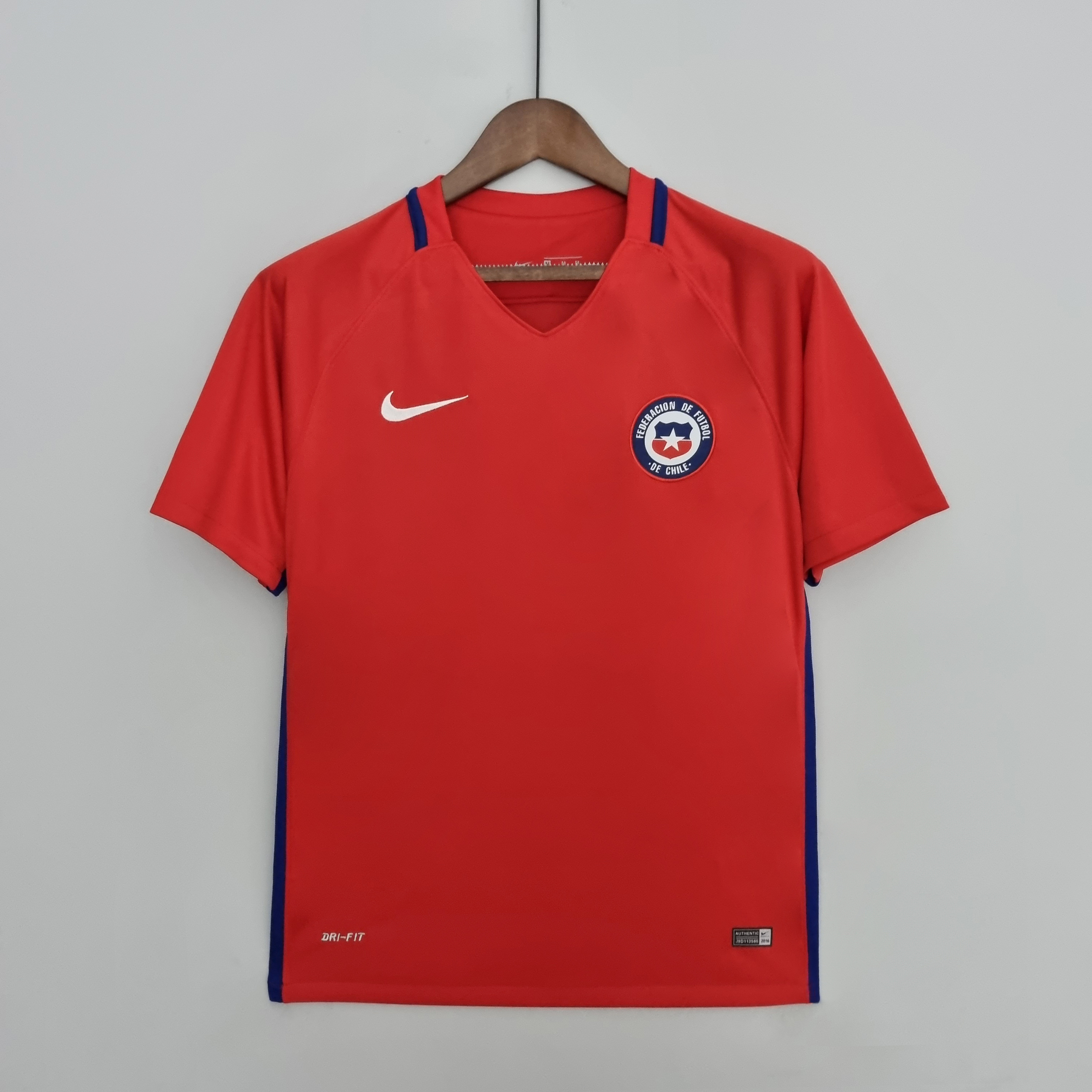 16-17 Chile Home Retro Soccer Jerseys Yupoo