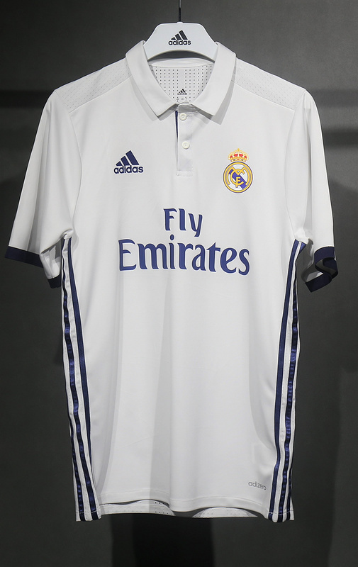 16-17 Real Madrid Home Retro Soccer Jerseys Yupoo