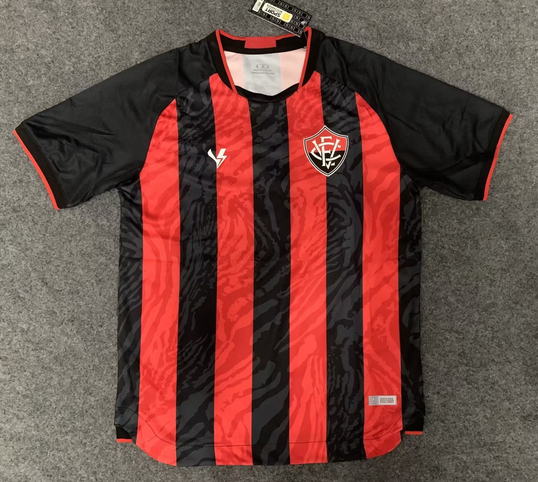 23-24 Vitoria Home Soccer Jerseys Yupoo