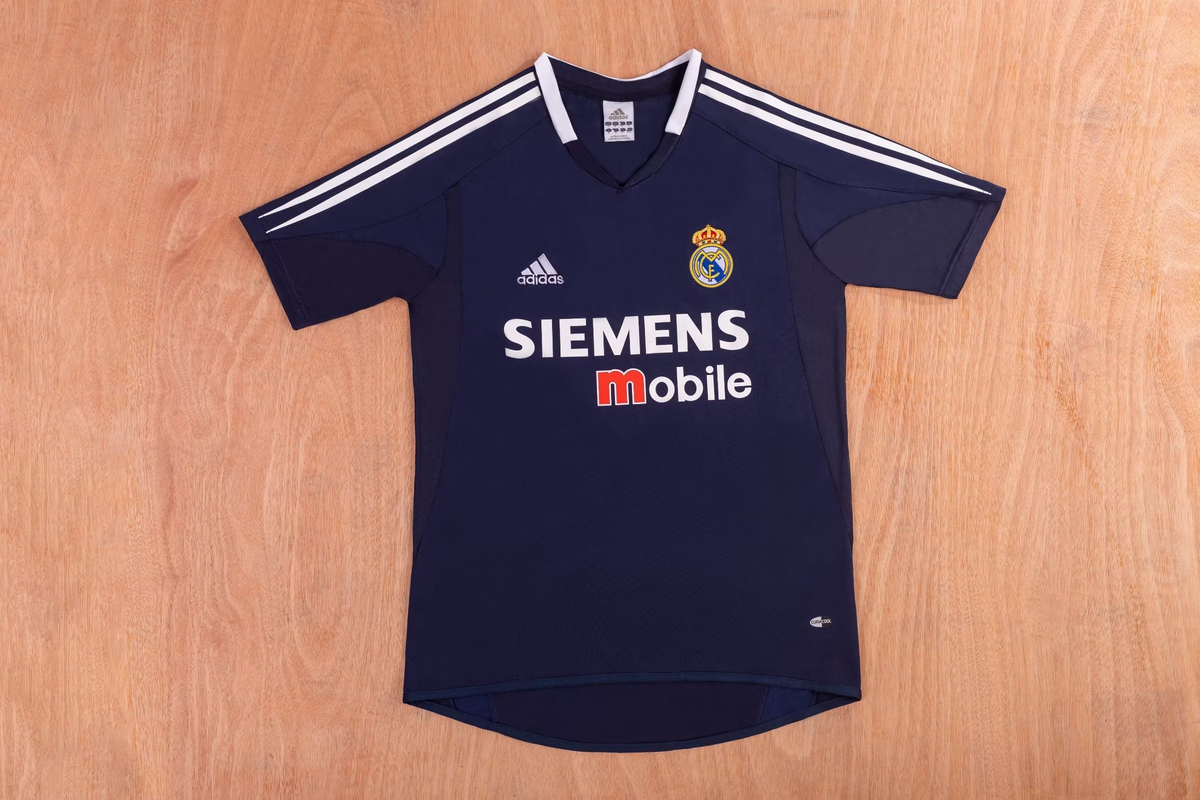 2005-06 Real Madrid Away Retro Soccer Jerseys Yupoo